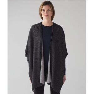 Lululemon Mandala Wrap *reversible